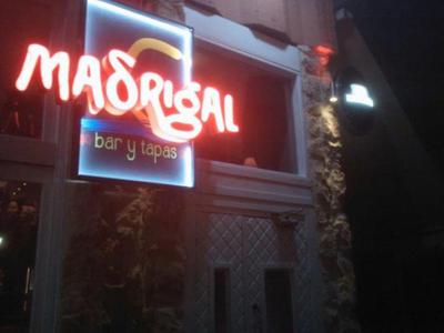 MAδRIGAL Bar y Tapas - εικόνα 6