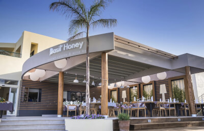 Basil' Honey Restaurant - εικόνα 1