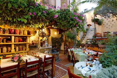 Avli Rustic Fine Dining Restaurant - εικόνα 1