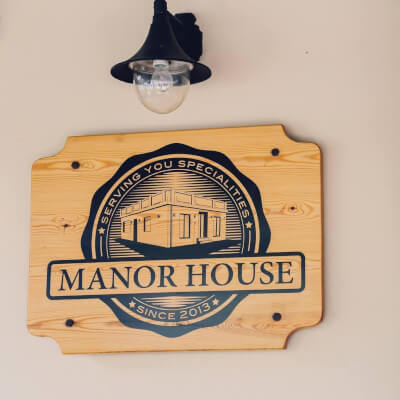 Manor House - εικόνα 1