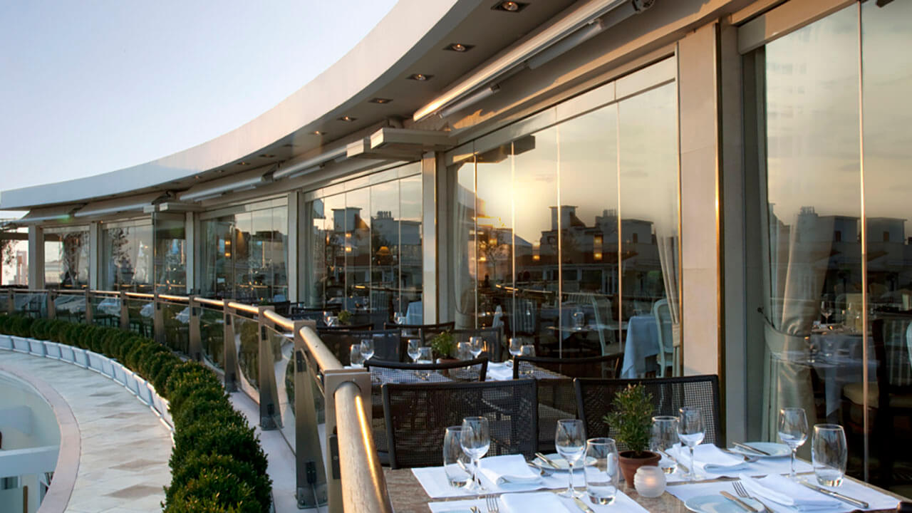 εστιατόρια με θέα στο κέντρο Θεσσαλονίκης